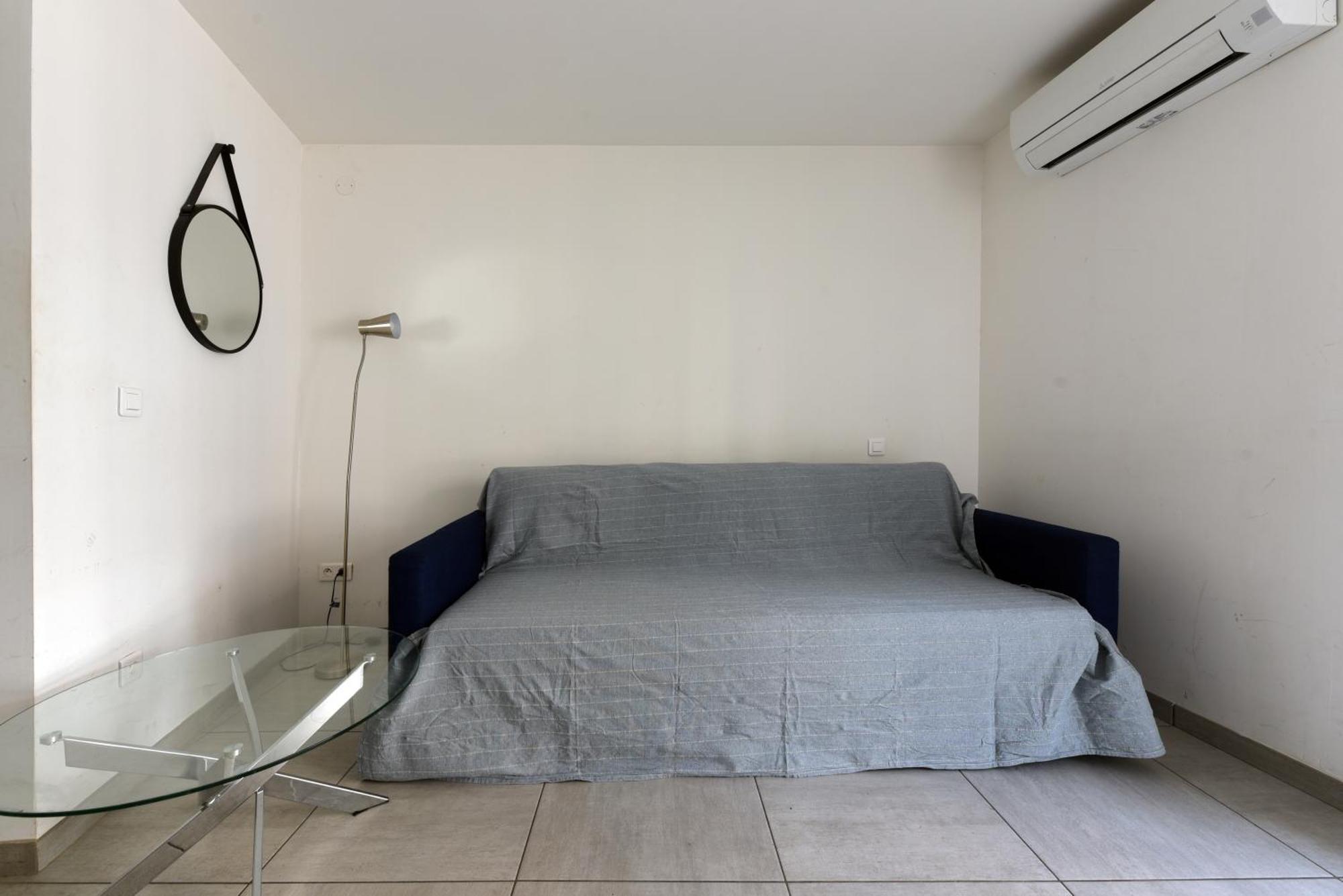 Provencal Studio Netflix Appart-Hotel-Provence La Fare-les-Oliviers المظهر الخارجي الصورة